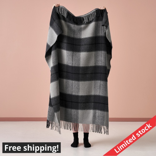 Linen House - Wool Throw - Black_Grey