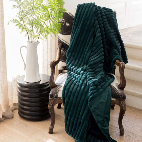 Linen House Decadence Emerald